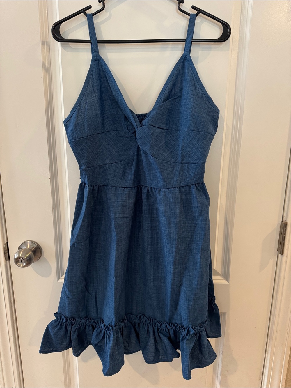 Women's Blue Sleeveless Mini Dress with Ruffle Hem